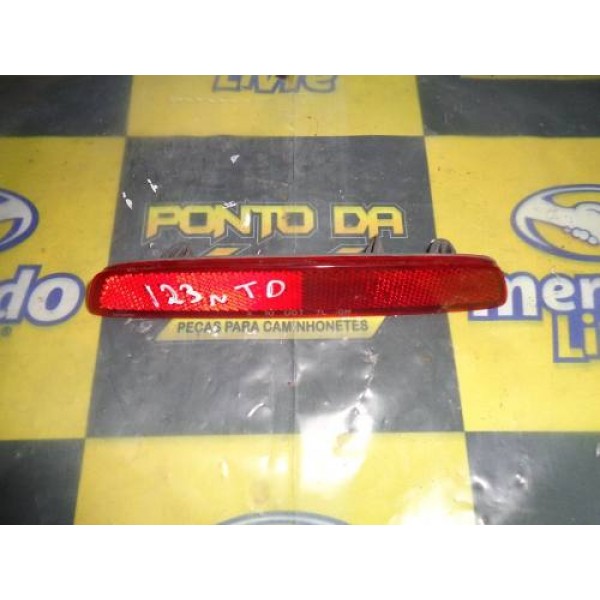 Lanterna Olho De Gato Tracker 13 A 15 Traseira Direita Vermelho