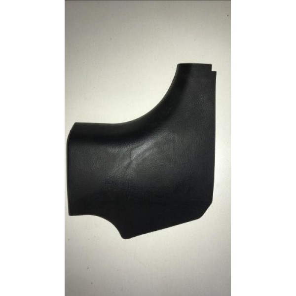 Acabamento Inferior Coluna Dianteira Direita  Airtrek 2005