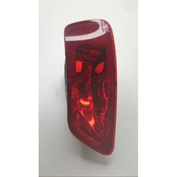 Olho De Gato Esq Parachoque Traseiro Dodge Journey 2013 Vermelho