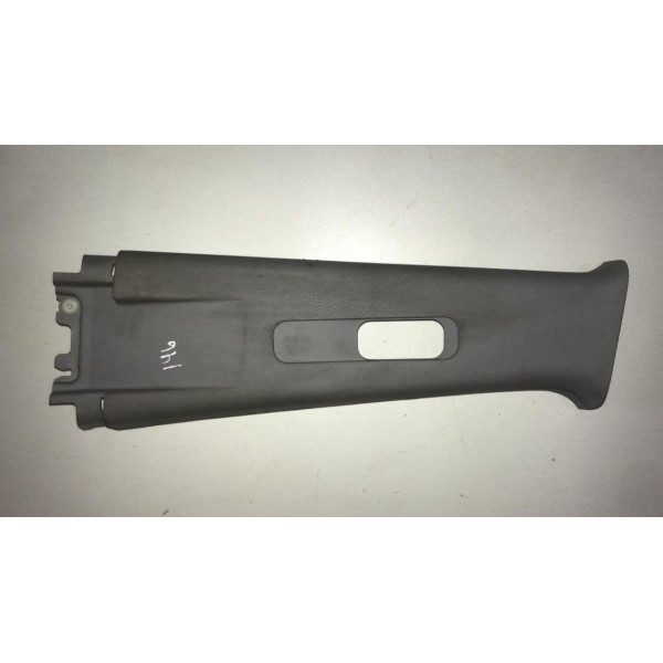 Acabamento Coluna Cinto Dianteiro Esq Hyundai Tucson 2006/15