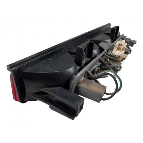 Break Light Luz De Freio Pajero Tr4 E Pajero Io 1999 A 2009