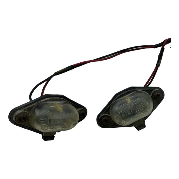 Luz Iluminação De Placa Nissan Pathfinder 2000 A 2004