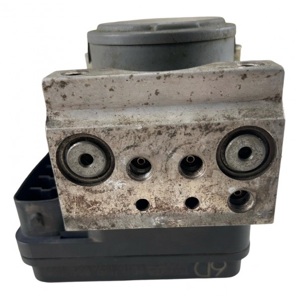 Módulo Freio Abs Toyota Hilux Srv/sw4 2005-2015 6d4451071040