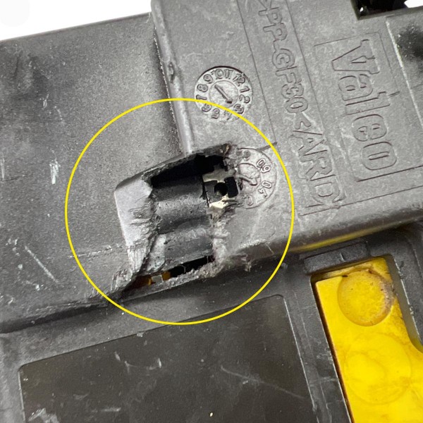 Fechadura Elétrica Traseira Direita Volvo Xc90 2003 A 2011