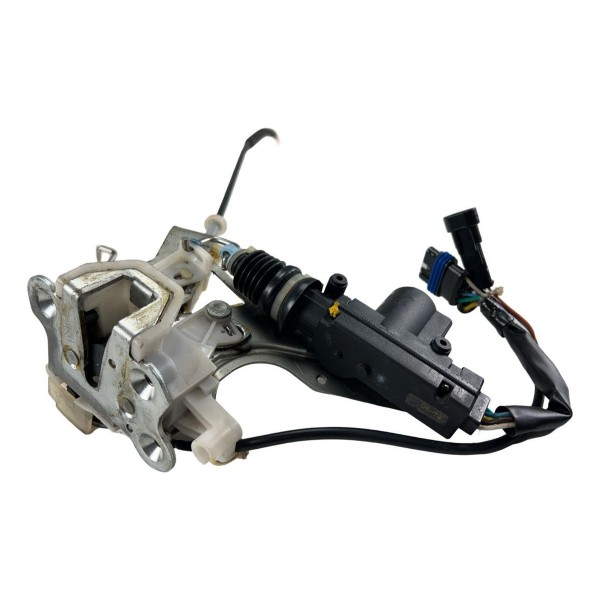 Fechadura D. Esquerda Mahindra Scorpio Glx Suv 2008 A 2011