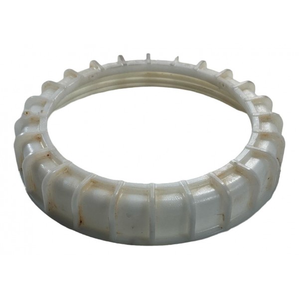 Trava Do Medidor Combustível Toyota Hilux 2.5 2005 A 2015