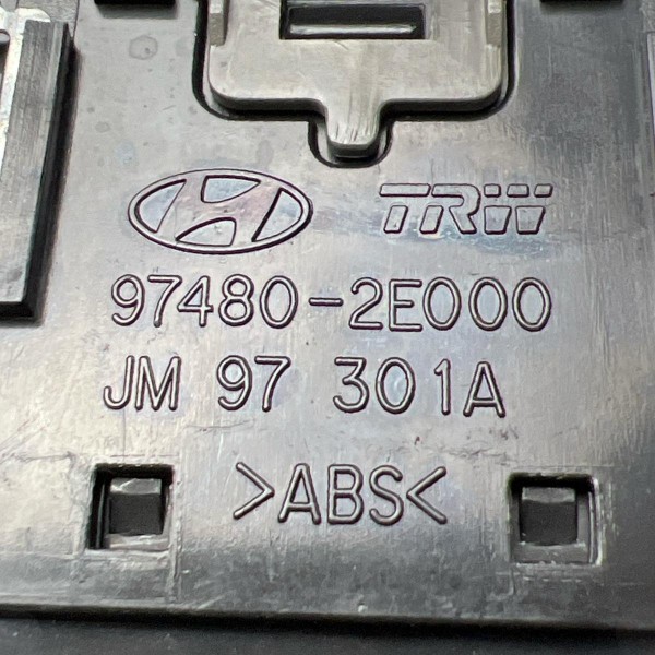 Difusor Ar Esquerdo C/ Moldura Hyundai Tucson  2006 A 2015