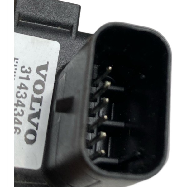 Câmera De Ré Volvo Xc60 2013 A 2017 31434346