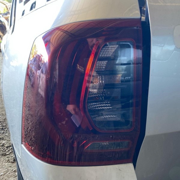 Lanterna Lado Esquerdo Renault Oroch 2017 2018 2019 A 2022