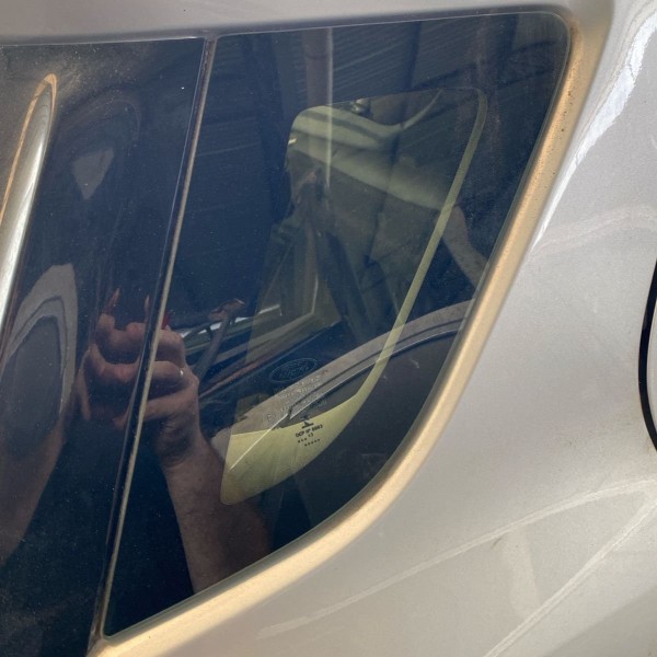 Vidro Vigia Fixo Traseiro Direito Ford Ecosport 2012 A 2018