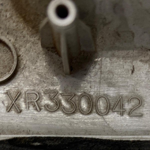 Acabamento Moldura Rádio Painel Pajero Tr4 E Io 2000 A 2009