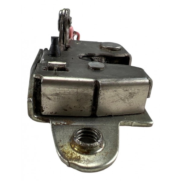 Fechadura Tampa Traseira Ld Direito Toyota Hilux 2016 A 2023