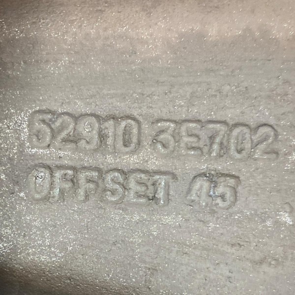 Roda Aro 17 Kia Sorento 2004 2005 A 2009 Furação 5x139,7 Mm