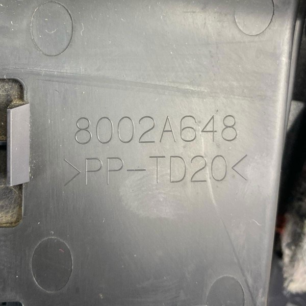 Moldura Painel Central Pajero Dakar 2008 A 2016 8002a590zz