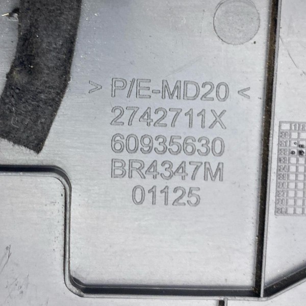 Acabamento Lateral Esquerdo Painel Jeep Compass 2022 A 2025