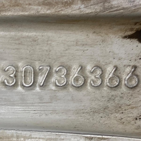 Roda Aro 18 Volvo Xc90 2006 2007 2008 A 2012 Furação 5x108mm