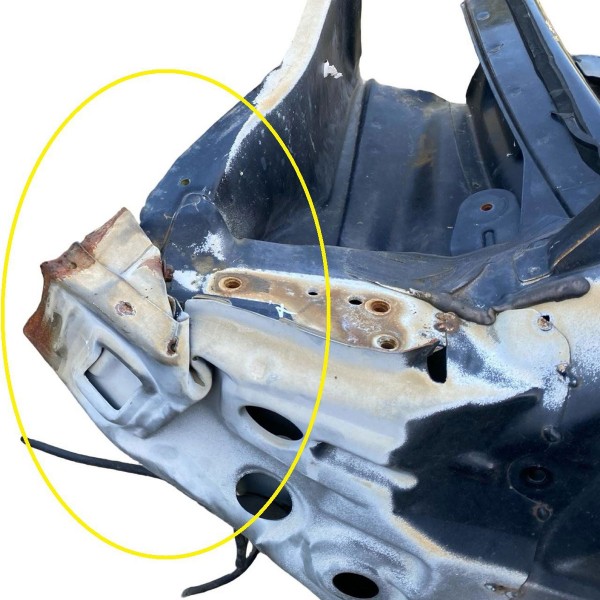 Lateral Caixa Ar Caixa Roda Lado Esquerdo Kyron 2005 A 2012