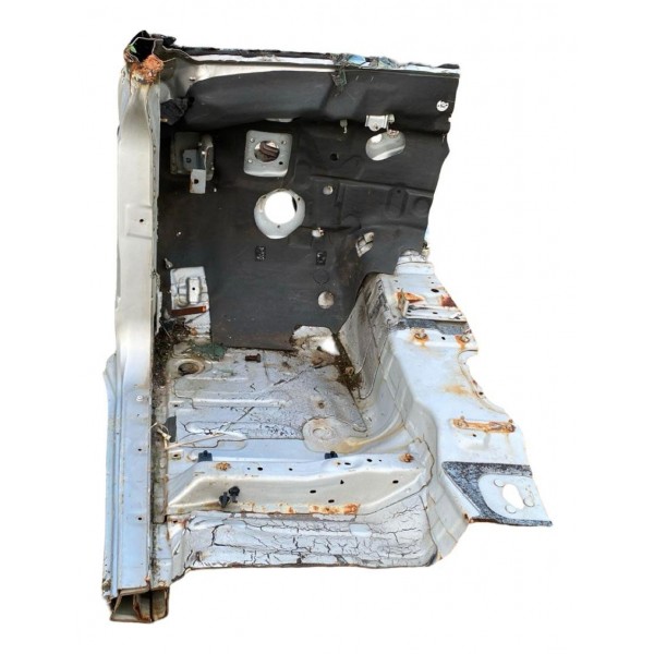 Caixa Roda Dianteira Esquerda L200 Triton 2008 2009 A 2016