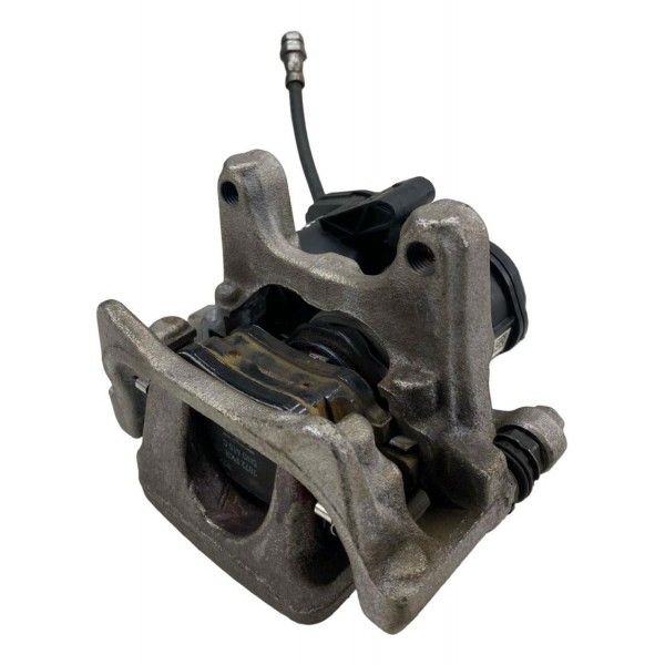 Pinça De Freio Traseira Esquerda Audi Q3 1.4 2016 A 2019