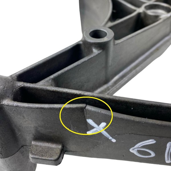 Suporte Bomba Água Mercedes Sprinter 2.2 2013 2014 A 2022