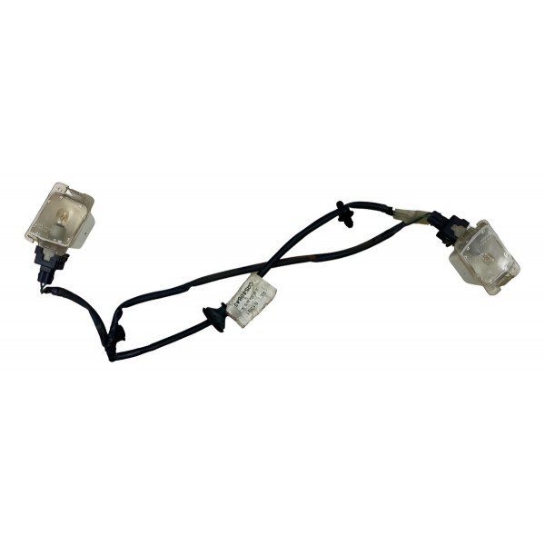 Chicote Moldura Luz Placa Mitsubishi Pajero Tr4 2010 A 2015