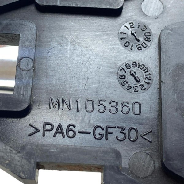 Maçaneta Interna Traseira Direita Pajero Dakar 2008 A 2016