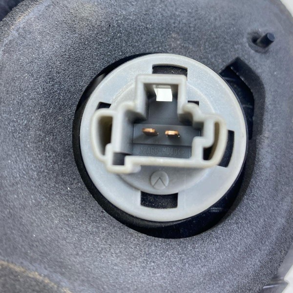 Lanterna Tampa Traseira Esquerda Outlander 2007 2008 A 2013 Esquerdo/motorista