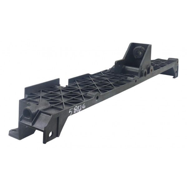 Defletor Suporte Radiador Lado Direito Discovery 4 3.0 V6