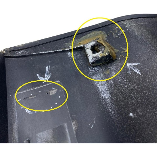 Moldura Direit Tampa Traseira Estepe Toyota Rav4 2006 A 2011