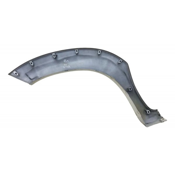 Aplique Paralama Branco Lado Direito Toyota Hilux 12 A 2015