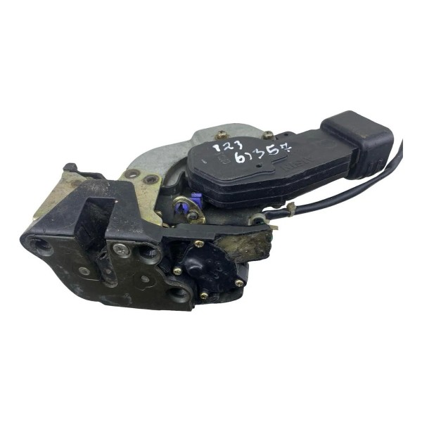 Fechadura Porta Dianteiro Esquerdo Tracker Vitara 00 A 2008