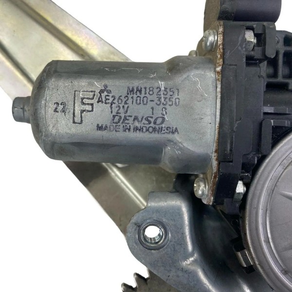 Máquina Vidro Traseira Direita New Triton Sport 2017 A 2023