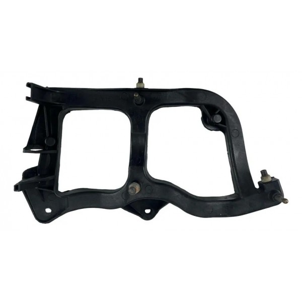 Suporte Moldura Farol Direito S10 Blazer 1995 A 2000