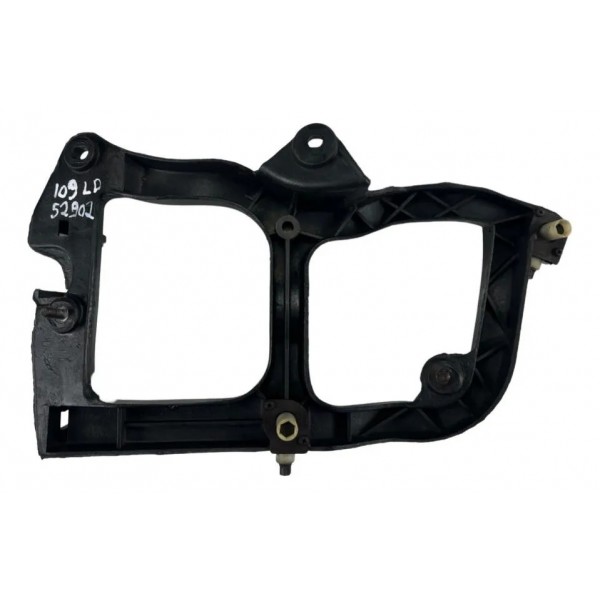 Suporte Moldura Farol Direito S10 Blazer 1995 A 2000