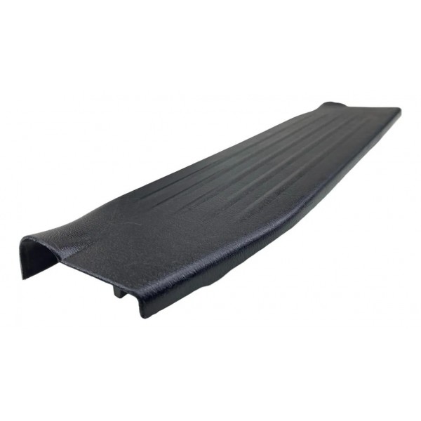 Soleira De Porta Traseira Esquerda Toyota Hilux 2012 A 2015