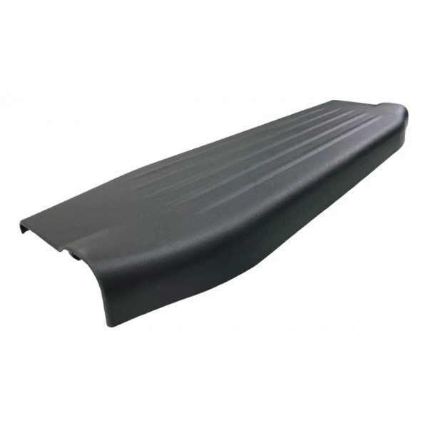 Soleira De Porta Traseira Direita Toyota Hilux 2012 A 2015