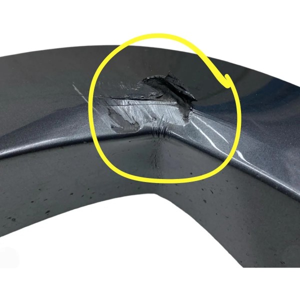 Aplique Paralama Dianteiro Direito Amarok 2010 A 2017 Cinza-escuro