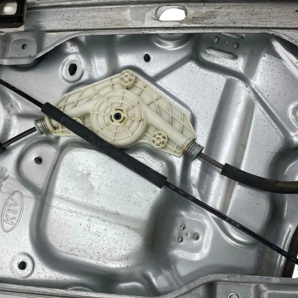 Máquina Vidro Dianteira Direita Kia Sorento 2010 2011 A 2015