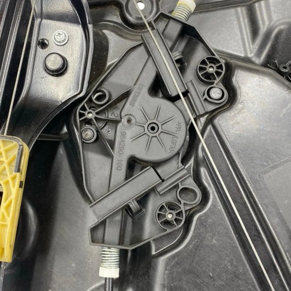 Máquina Vidro Dianteira Esquerda Volvo Xc60 2009 A 2013