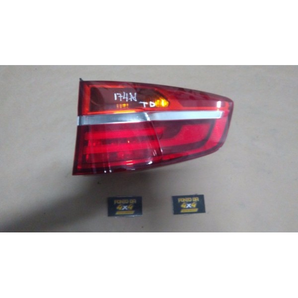 Lanterna Traseira Direita (lado Passageiro) Bmw X6 2015 Direito/passageiro Vermelho